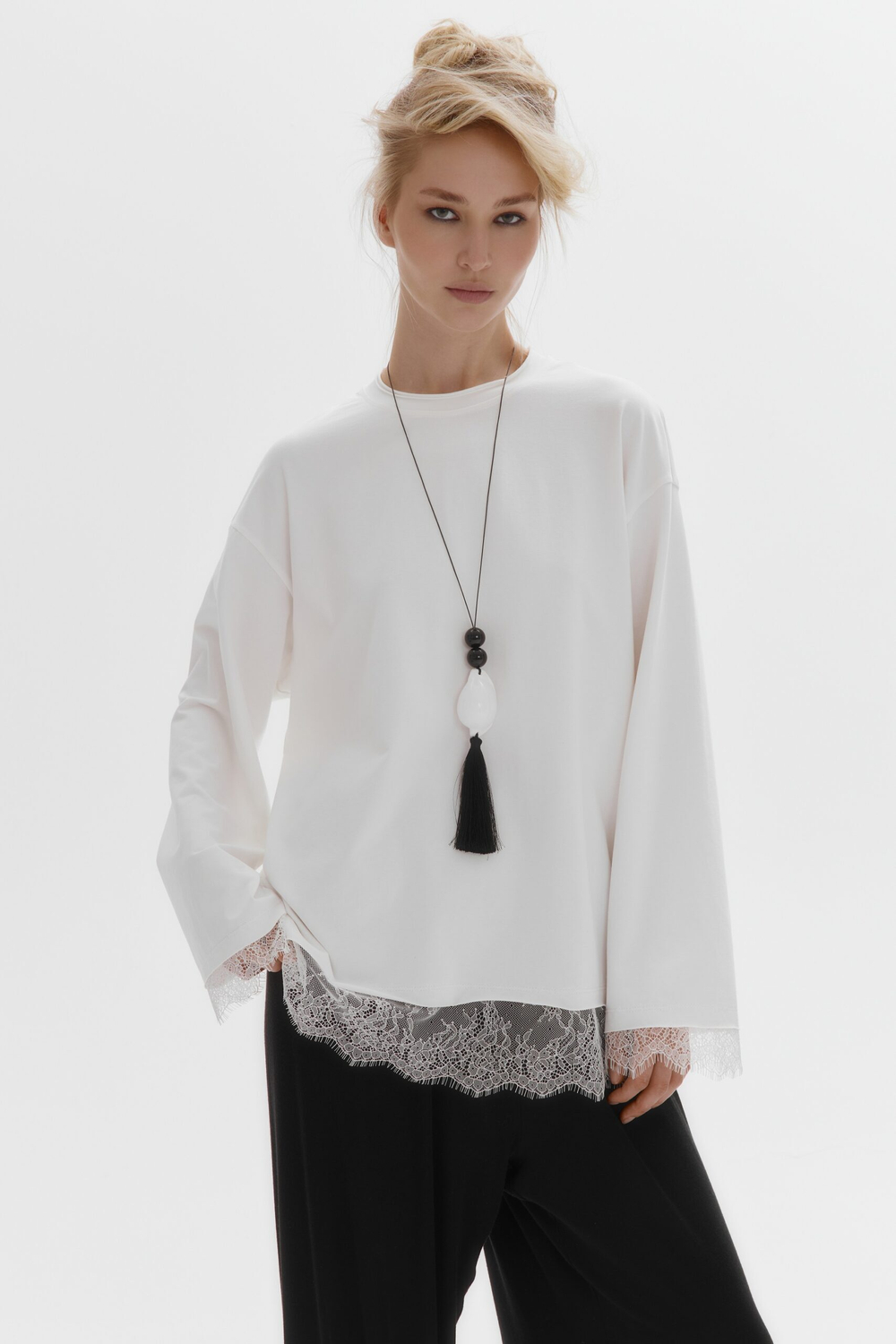 Лонгслив LACE LINES