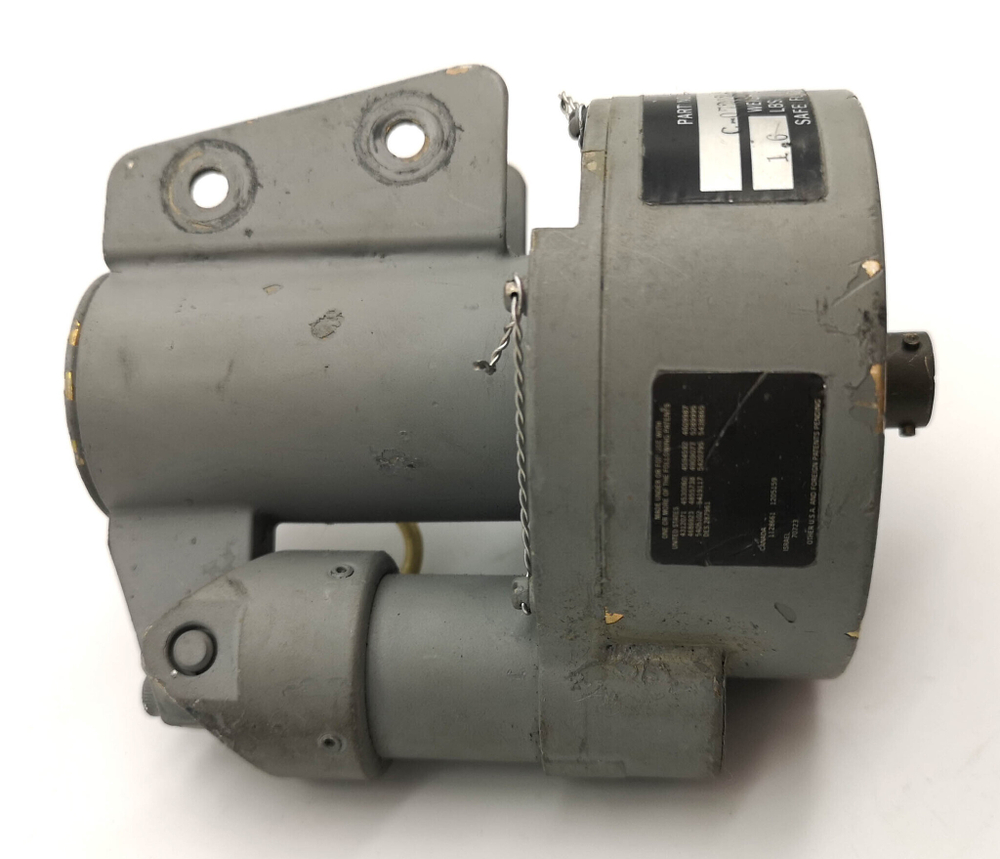 Coaxial control shaker C-07202-3