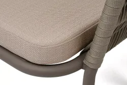 "Бордо" стул плетеный из роупа (колос), каркас алюминий бежево-серый (RAL7006) муар, роуп серо-коричневый 23мм, ткань Mossle бежевая