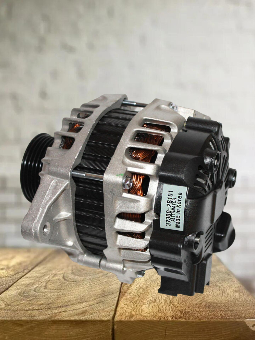 Генератор 373002B101 для Hyundai Solaris, Kia Ceed