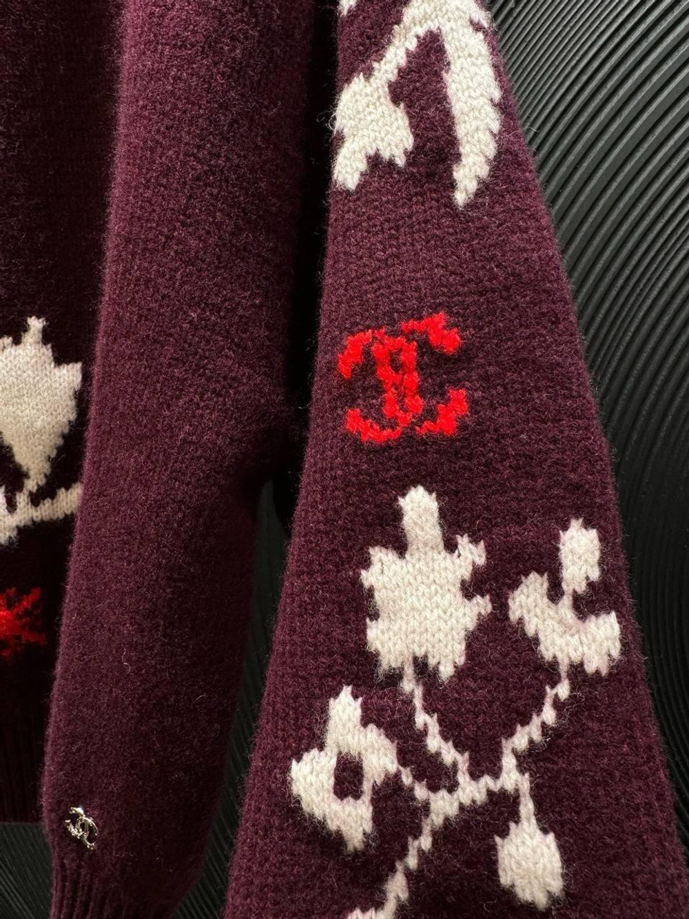 Свитер CHANEL