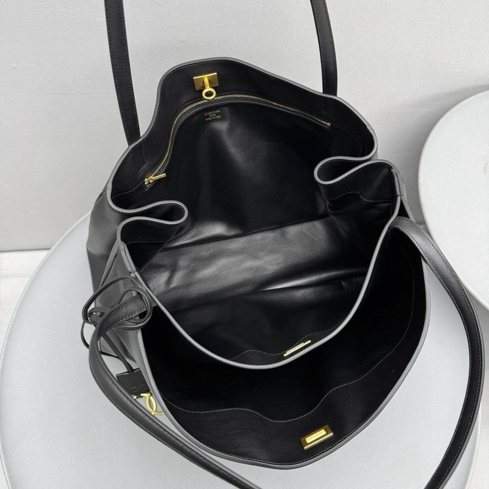 Сумка Balenciaga