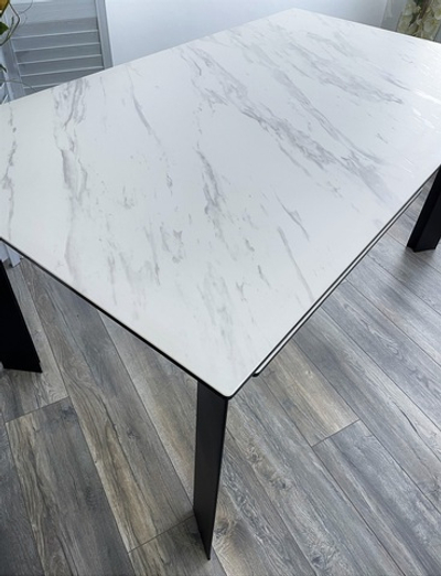 Стол CREMONA 180 KL-99 Белый мрамор матовый, итальянская керамика / черный каркас, ®DISAUR