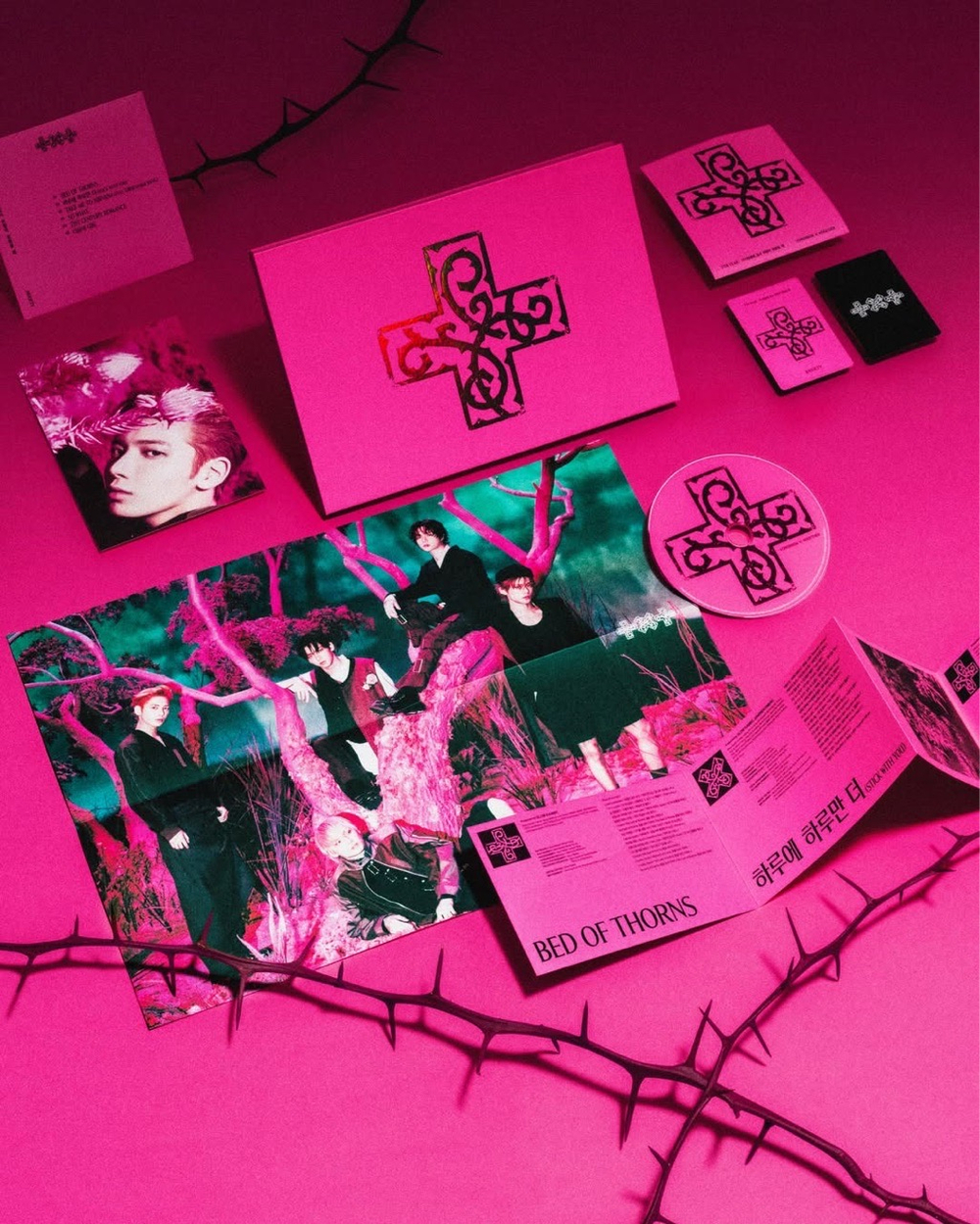 Альбом TXT - 7TH YEAR: A Moment of Stillness in the Thorns (С АВТОГРАФАМИ)