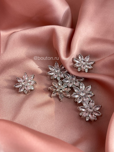 Пуговицы стразы цветочки горный хрусталь