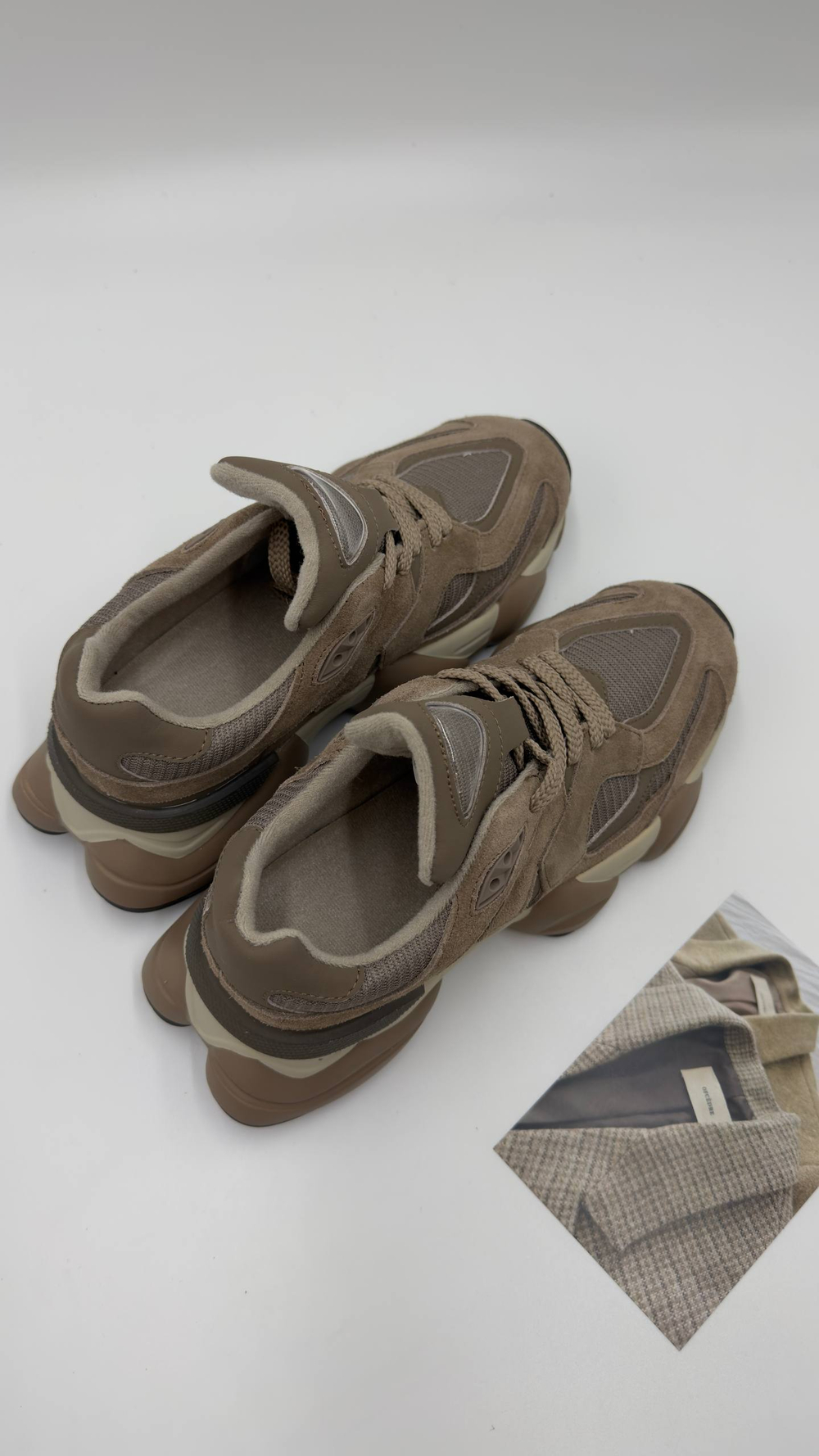 Кроссовки женские натуральная кожа/замша артикул 8888-39 цвет "коричневый"