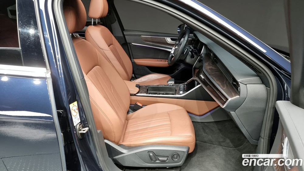 Audi A6 (C8) 45 TFSI Quattro Premium (12.2021)