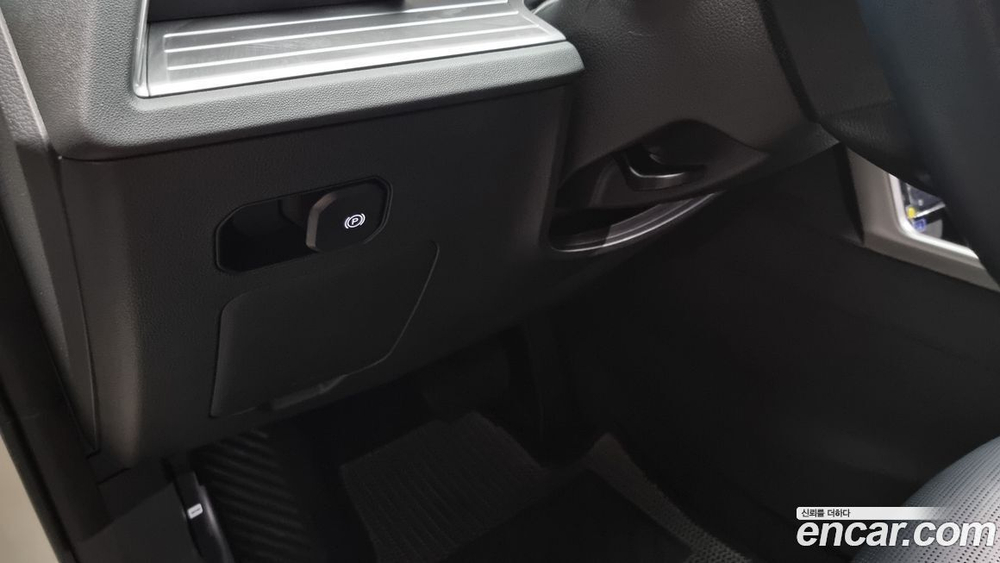 KG Mobility (Ssangyong) Torres Бензин 1.5 2WD (08.2023)
