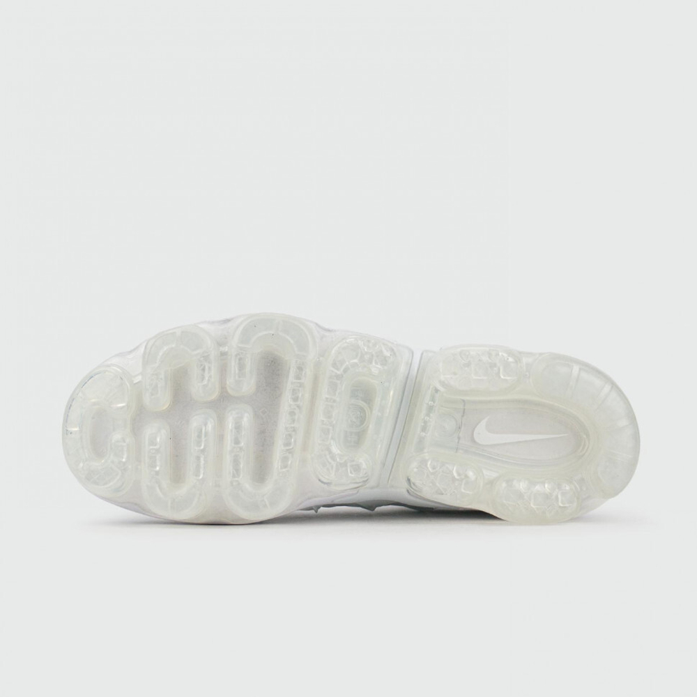 кроссовки Nike Air Vapormax Plus White Wmns