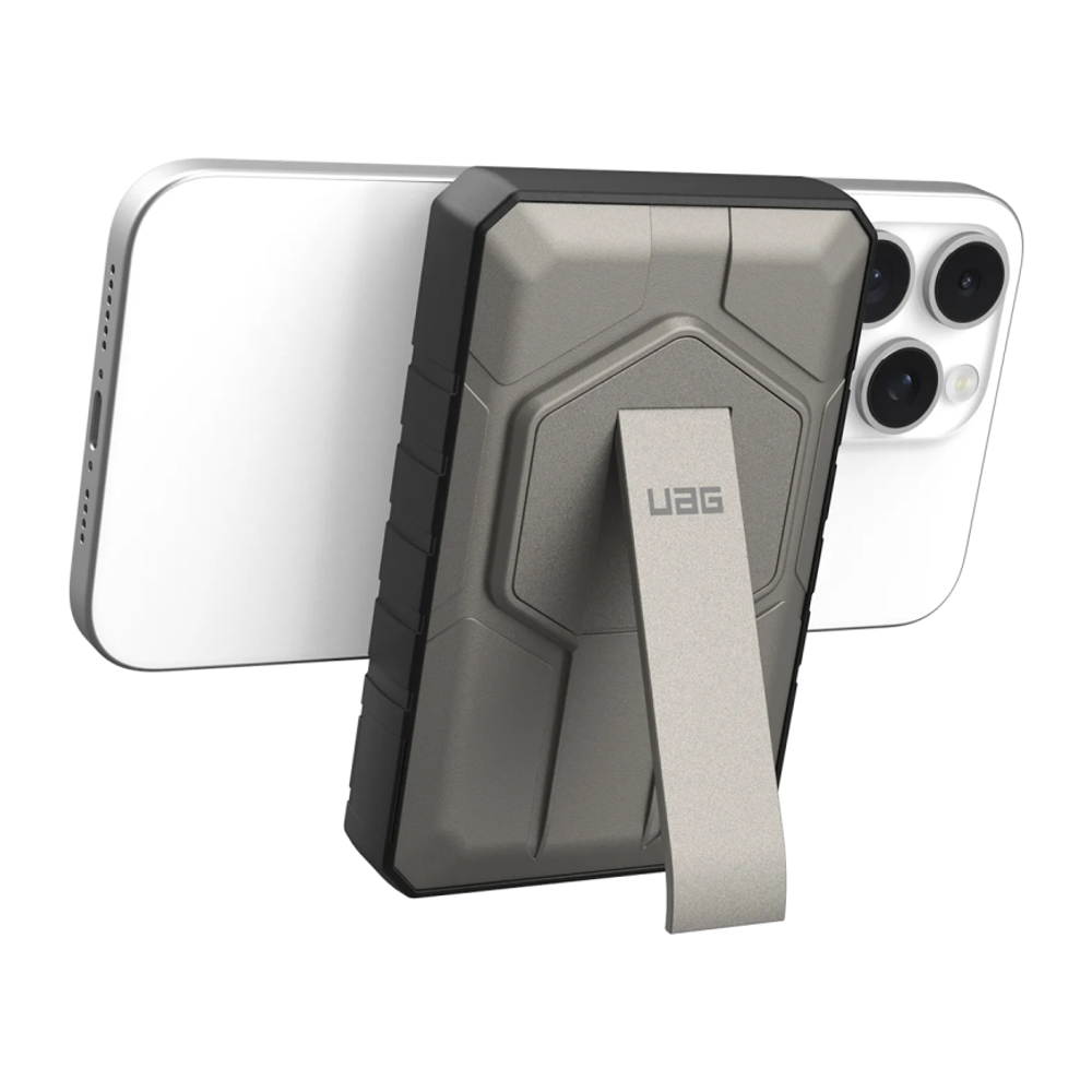 Внешний аккумулятор MagSafe с подставкой UAG Rugged 10K (10000 мА·ч) Беспроводная зарядка: Qi 10 Вт. Проводная зарядка: USB-C. Есть LED-индикация. Энергоёмкость — 38,5 Вт·ч. Максимальная выходная мощность — 20 Вт