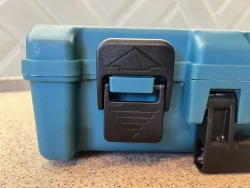 Защелка / замок для кейса / ящика makita 1 шт.