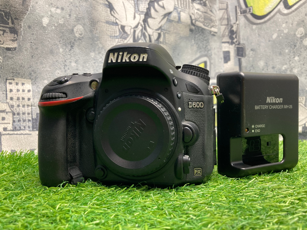 Nikon D600 458.000 кадров