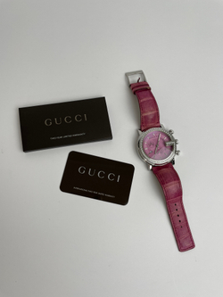 Часы Gucci G-Chrono