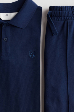 H&M Комплект из футболки и шорт из хлопкового пике, темно-синий