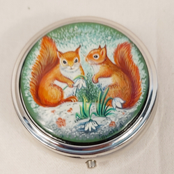 Таблетница с ручной росписью Палех "Белочки"