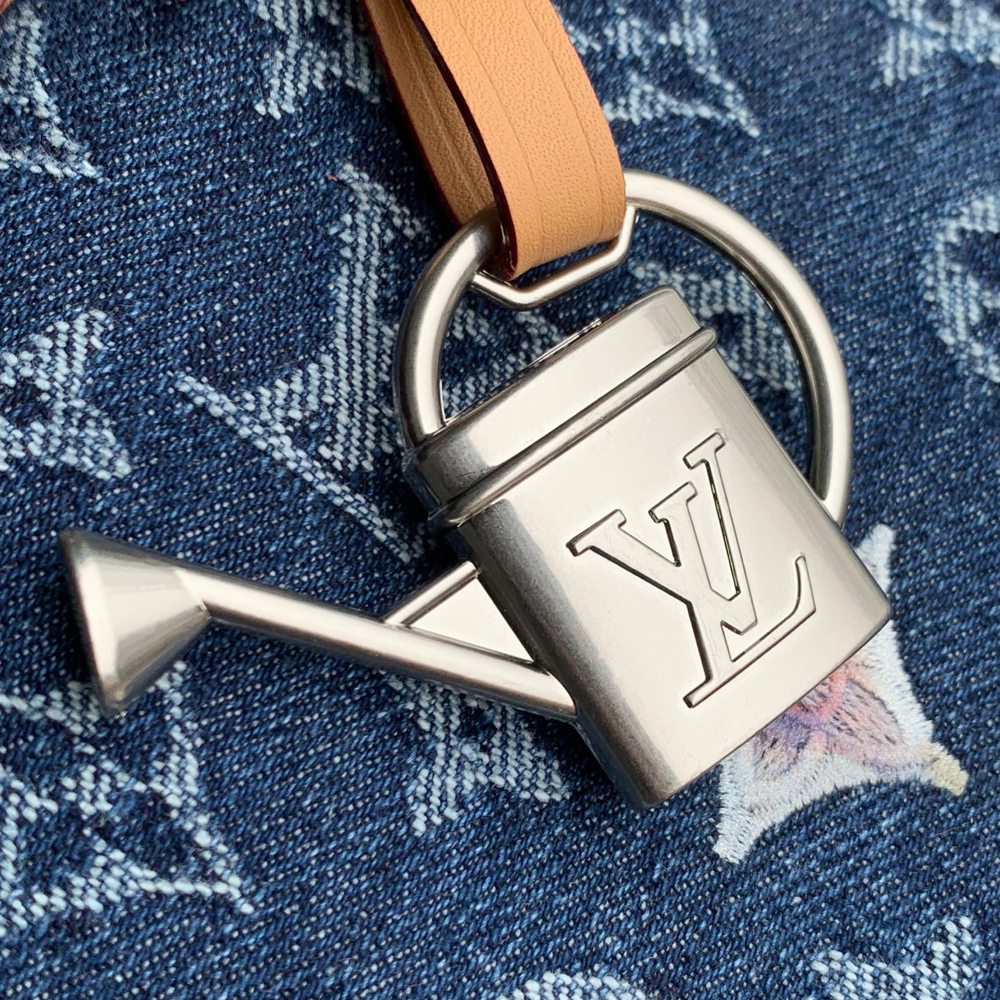 Louis Vuitton Vagabond Hobo