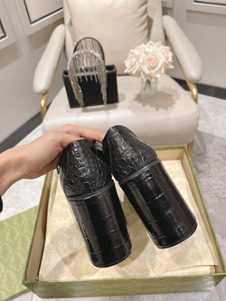 Gucci Horsebit Platform Loafer