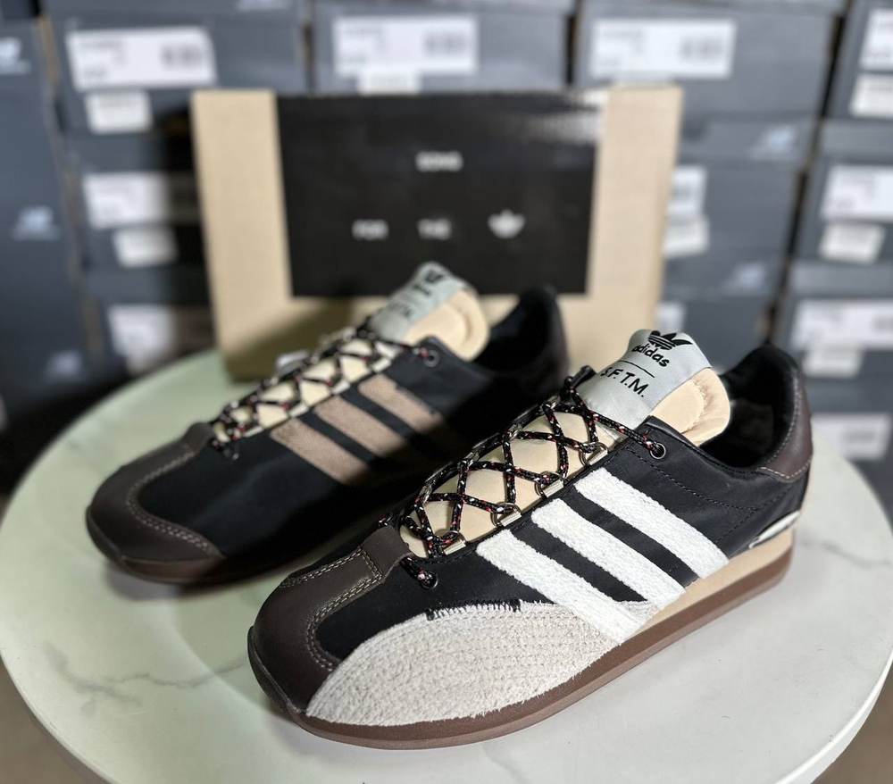 Adidas Originals Country OG x SFTM Black Wonder Beige