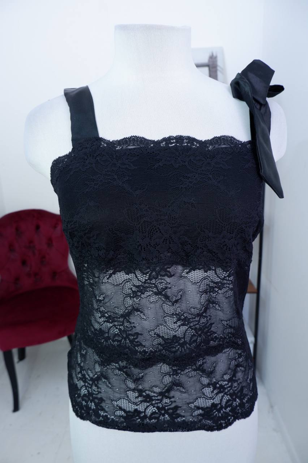 Топ Dana Pissara кружевной, маркировка М, визуально на 46 размер