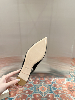 Louis Vuitton Met Slingback Ballerina