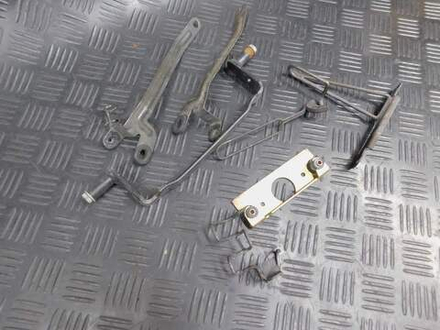 Крепления Yamaha TDM850 RN03J 2001.