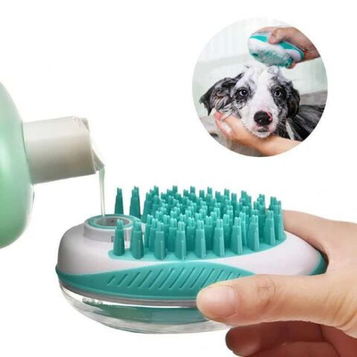 M-PETS Щетка для мытья животных RUBEAZ SOAP DISPENSER & BRUSH (Рубиз) с дозатором для мыла, 11,5х7,5 см, цвет синий