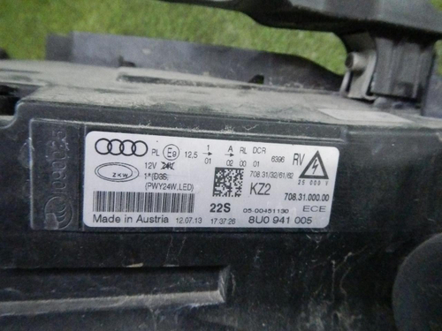 Фара левая Audi Q3 1 8U (2011-2014) ксенон (В пленке)