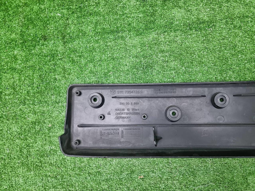 Площадка номера BMW X1 F48 (2015-2019)