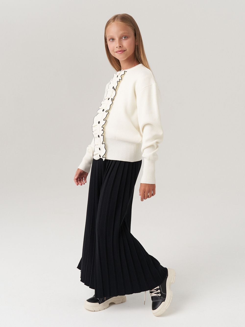 Кардиган школьный для девочки AT585 молочный