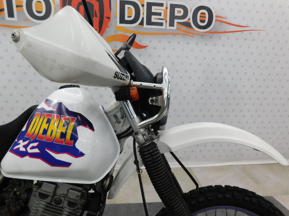 Suzuki Djebel 250 XC, 2000