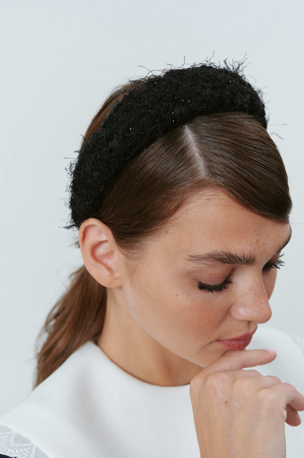 Ободок из шерсти