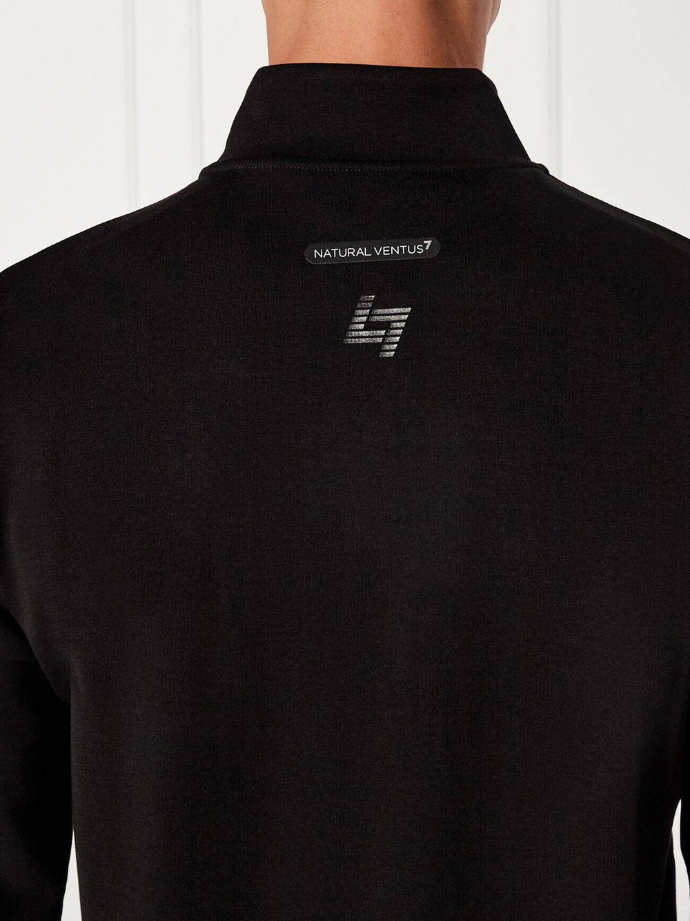 Костюм мужской EA7 Emporio Armani