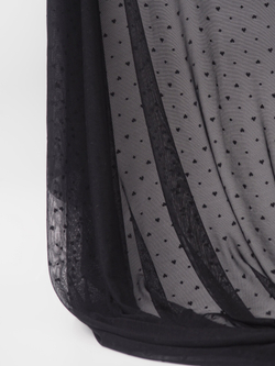 Сетка эластичная с вышивкой в горошек, сердечки и мушка черная отрезом 55х50 см