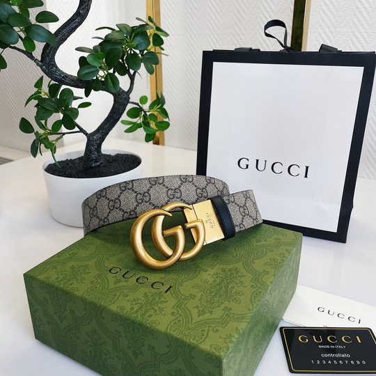 Gucci Двухсторонний кожаный ремень