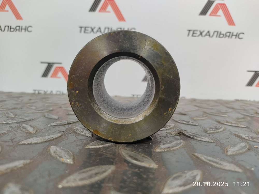 Втулка 4320218