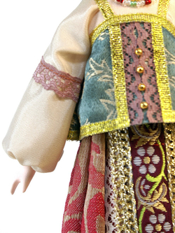 Кукла коллекционная в русском костюме в кокошнике