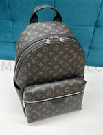 Мужской темно-коричневый рюкзак Louis Vuitton Discovery PM с узором монограм