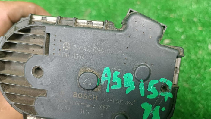 Дроссельная заслонка Mercedes C W204 (2006-2015)