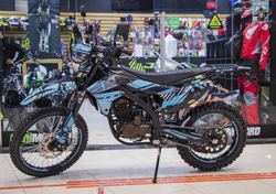 Мотоцикл эндуро Regulmoto ZR 250 PR 2021 г. ПТС (черный-синий)