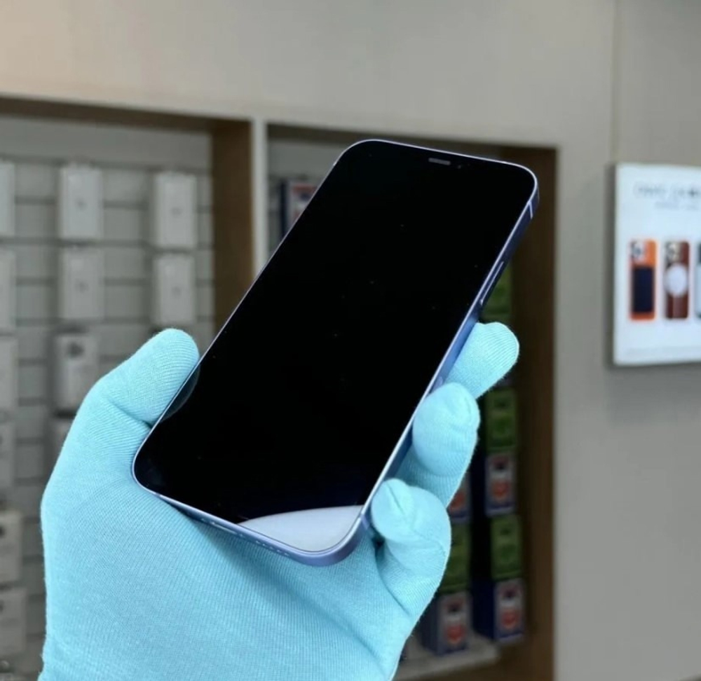 iPhone 12, 128 ГБ б/у