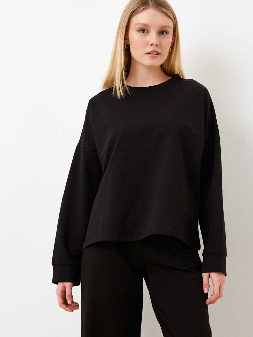 Костюм спортивный