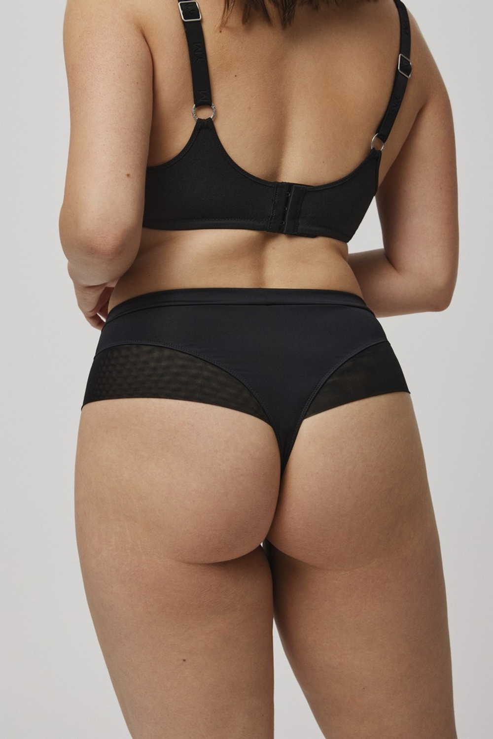 19341 High waist Трусы высокие стринги YSABEL MORA