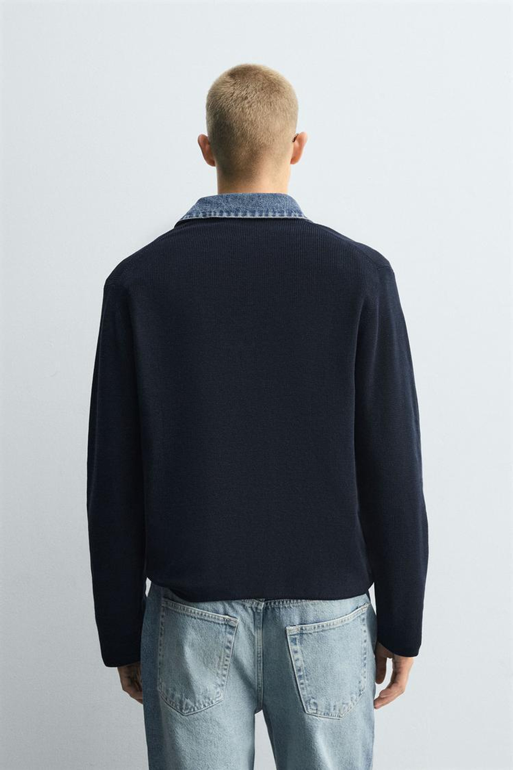 ZARA ТРИКОТАЖНОЕ ПОЛО С КОМБИНИРОВАННЫМ ДЖИНСОВЫМ ВОРОТНИКОМ, МОРСКОЙ СИНИЙ