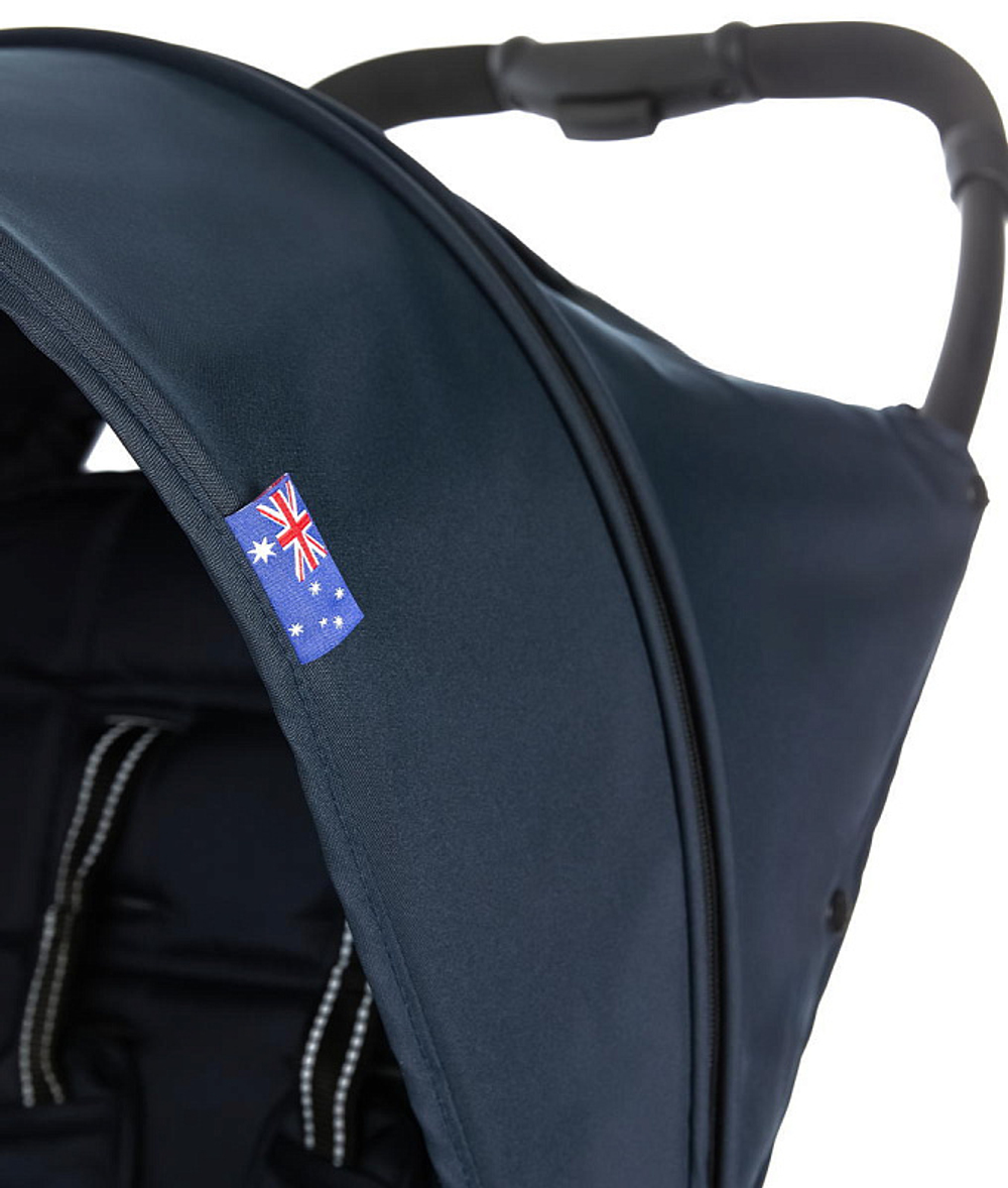 Прогулочная коляска Valco baby Snap 4 с накидкой на ножки Flatt Matt / Deep Blue