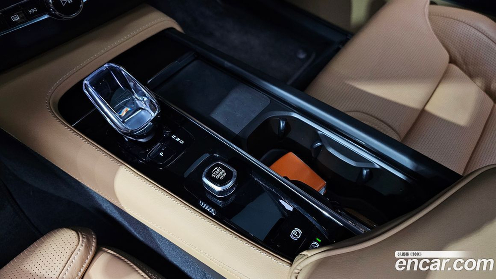 Volvo XC90 2 Generation B6 Ultimate Bright (10.2023)