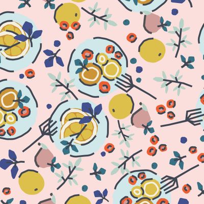 Принт с десертами и фруктами на розовом фоне