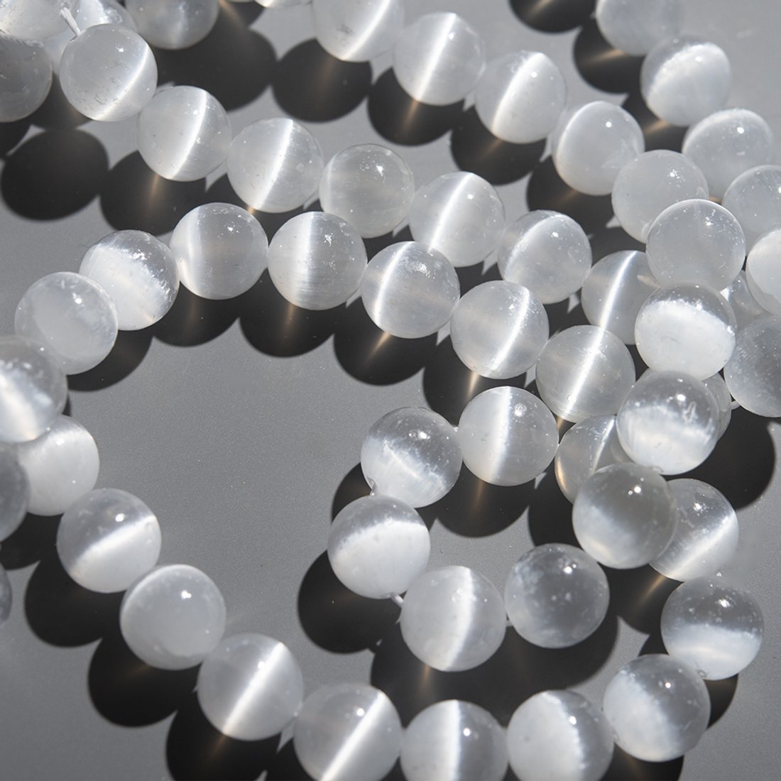 Селенит натуральный, шар, 12,3мм