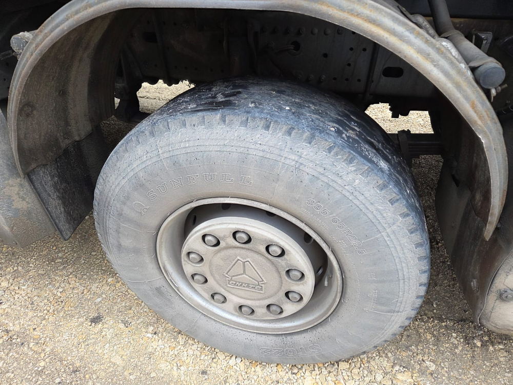 Howo T5G 8x4 Самосвал ZZ3317V386GE1 (Дизельный, 10,5 л, 440 л.с., МТ)