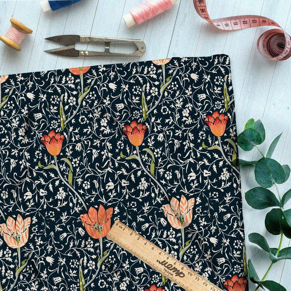 Ткань оксфорд 210 резные тюльпаны с сеткой из тонких белых растений