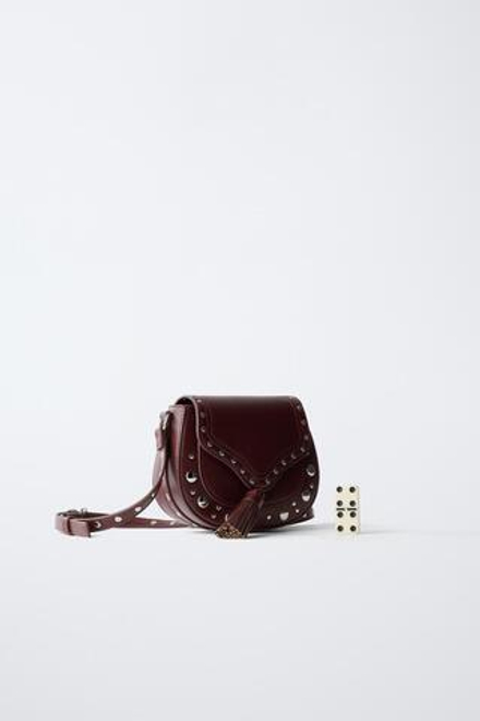 ZARA СУМКА С ЗАКЛЕПКАМИ, БОРДОВО-КРАСНЫЙ